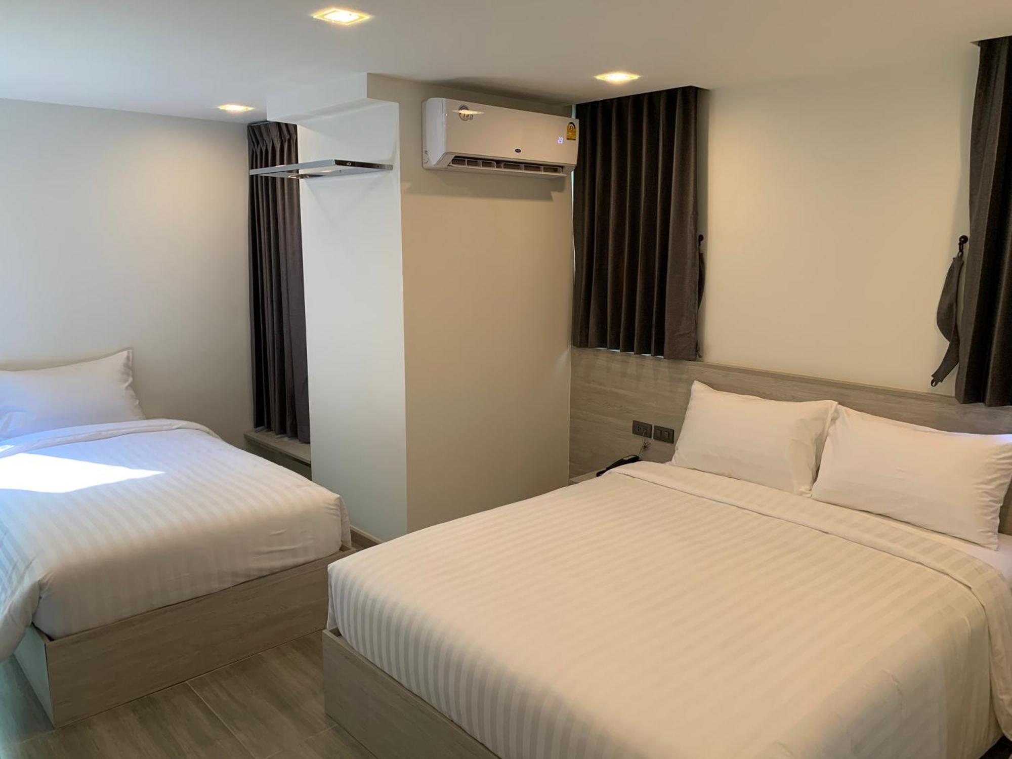 בנגקוק Thana Wisut Hotel מראה חיצוני תמונה